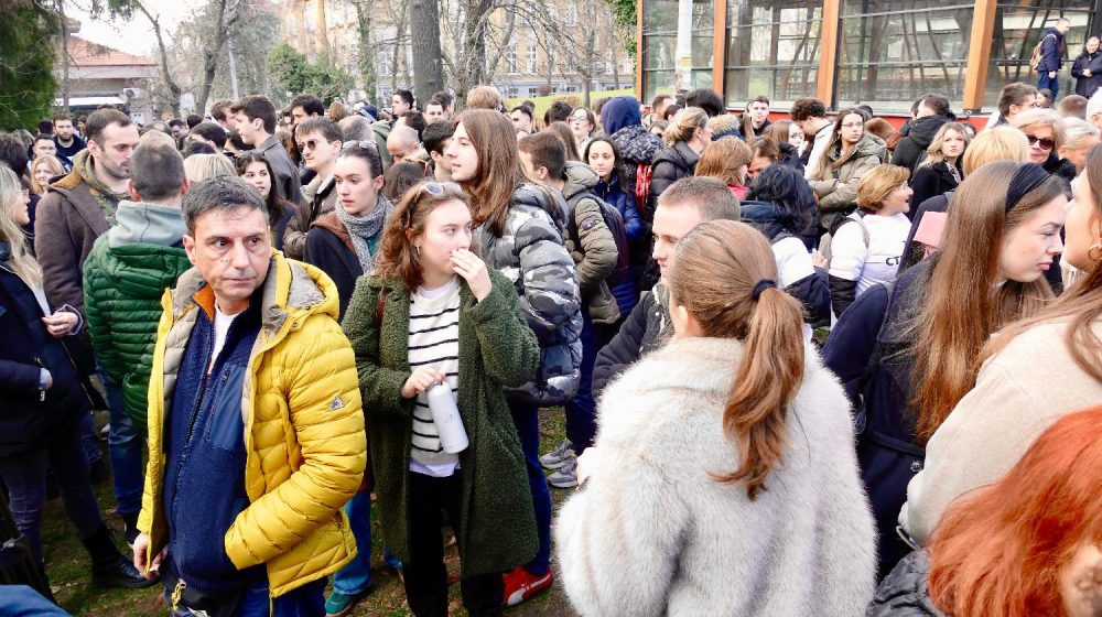 Gužva na Medicinskom fakultetu, studenti podneli žalbu zbog lažnih listića na izborima 1