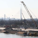 RTS: Prevrnuo se kamion s kranom na gradilištu mosta na Savi, nema povređenih 6