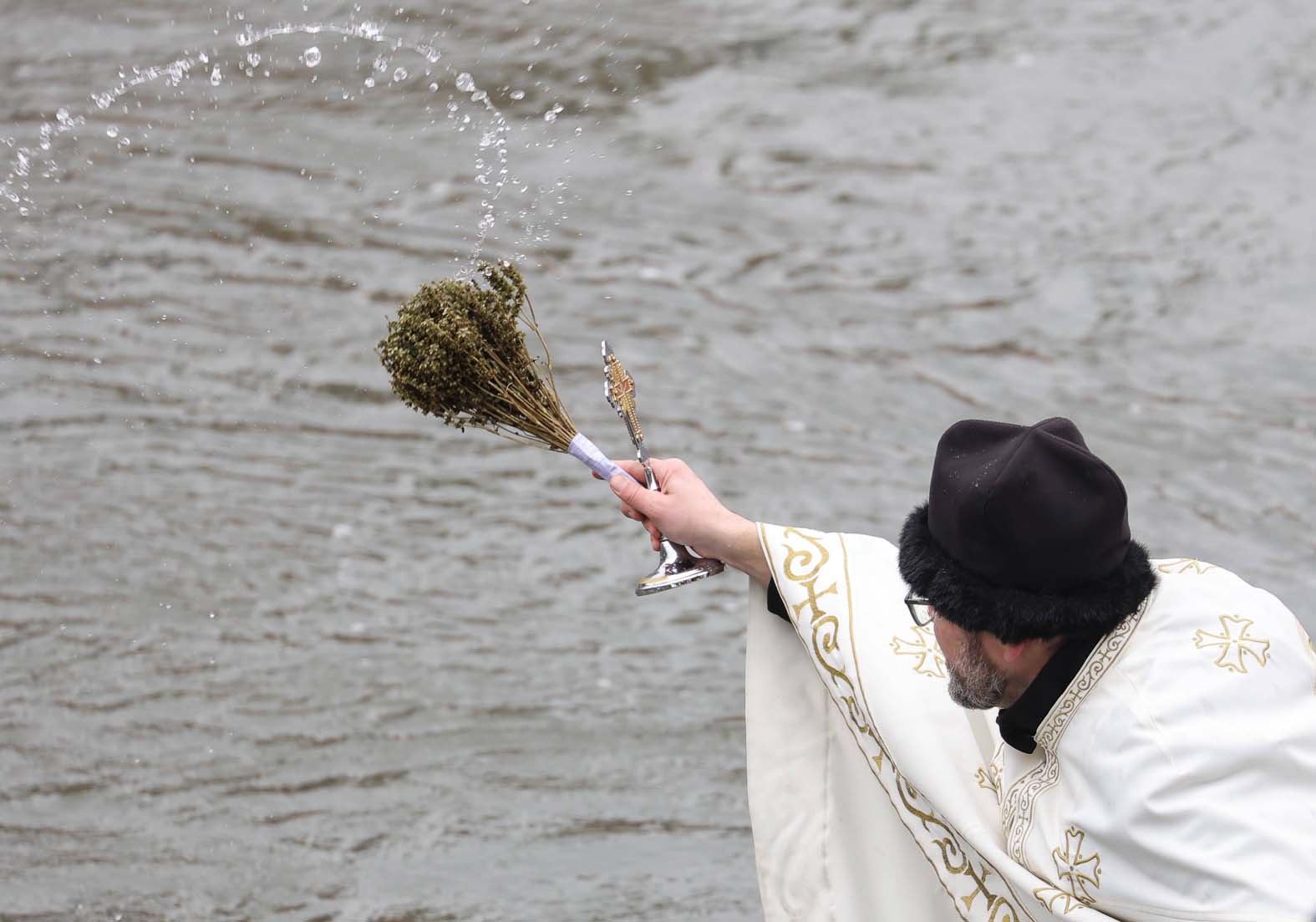 Kako se danas plivalo za Časni krst (FOTO) 2