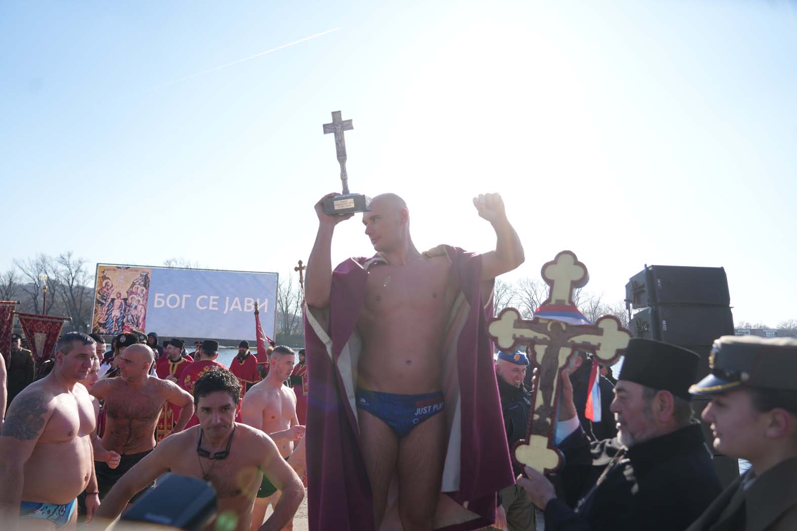Kako se danas plivalo za Časni krst (FOTO) 4