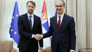 Macut predao non-pejper sa rešenjem za prevoznike fon Bekeratu 13