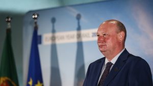 Juče se dogodila smena u Evropskoj komisiji, što je retkost: Evo o čemu je reč 9