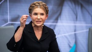 Ko je Julija Timošenko, bivša premijerka Ukrajine, kojoj je sud naložio da plati visoku kauciju i izrekao niz procesnih mera? 3