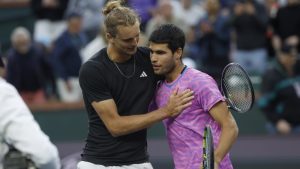 Drama u Melburnu: Alkaraz prokockao 2:0 i sada je Zverev bliži finalu 2