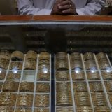 Niz poteza Trampa destabilizovali tržišta: Cena zlata dostigla rekordnih 5.000 dolara, šta se dešava? 16