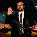 (VIDEO) Položio zakletvu: Zohran Mamdani i zvanično novi gradonačelnik Njujorka 7