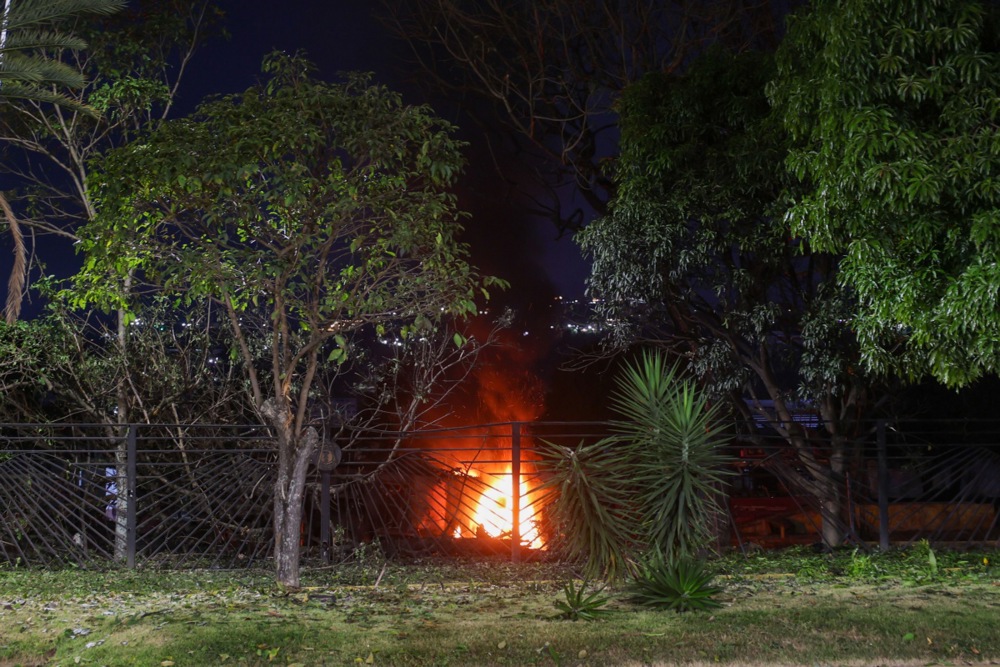 SAD napale Venecuelu: Tramp potvrdio da je Maduro zarobljen, biće mu suđeno u Njujorku, ovo su optužbe (FOTO, VIDEO) 8