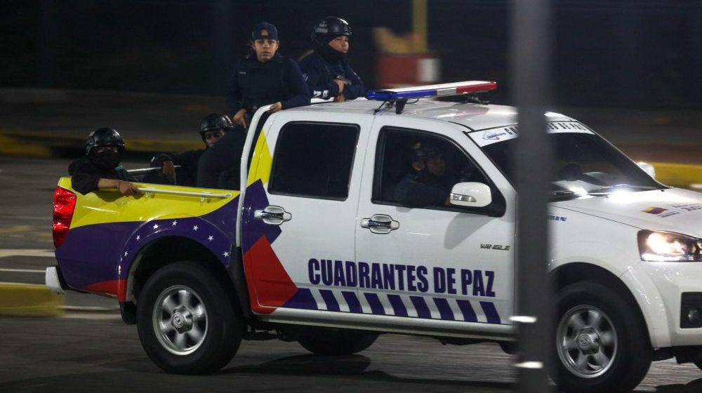 SAD napale Venecuelu: Tramp saopštio da je Maduro zarobljen i odveden iz zemlje (FOTO, VIDEO) 9