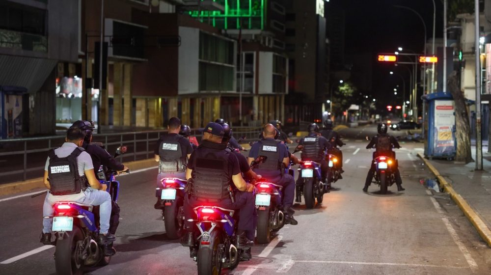 "Tako mogu i Putina da kidnapuju": Šta ruski blogeri i vojni dopisnici pišu o operaciji SAD protiv Madura? 7