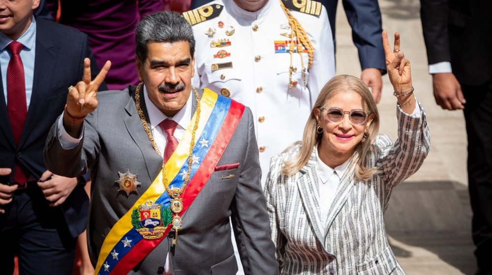 „Prva ratnica“: Ko je Silija Flores, koju su zajedno sa njenim suprugom Madurom zarobile snage SAD? 10