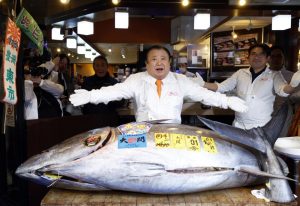 „Kralj tune“ platio rekordnih 3,2 miliona dolara za plavorepu tunu u Tokiju 1