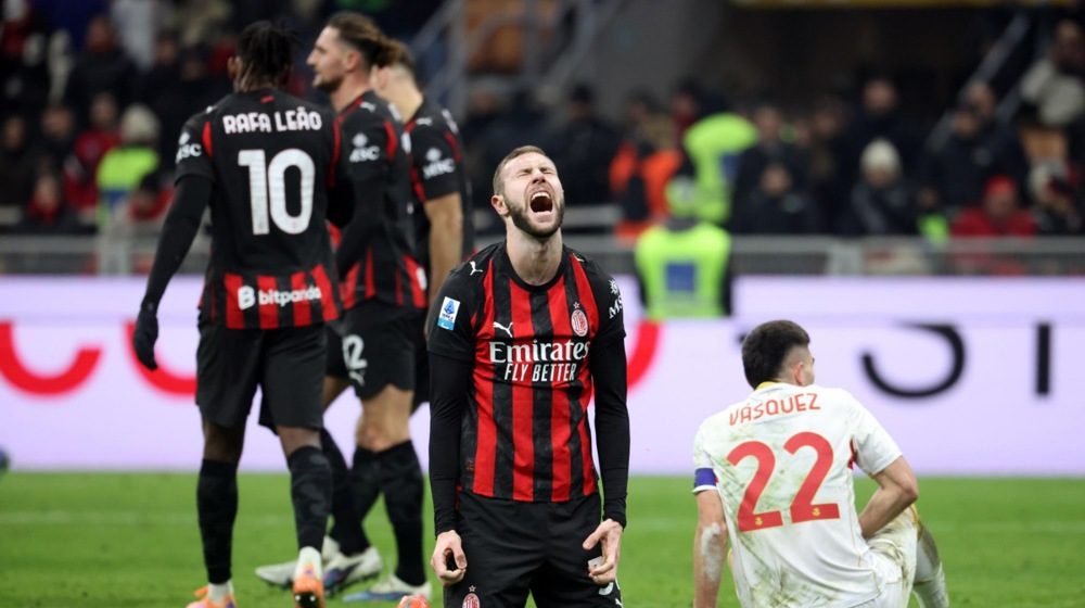 Strahinja Pavlović završio meč sa devet šavova na slepoočnici 5