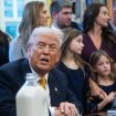 "Sećate li se onih dana kada smo bili deca": Unutar Trampovog ludog sveta 11