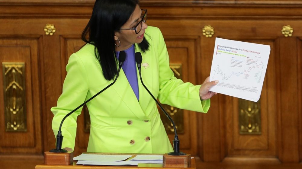 Privremena predsednica Venecuele poručila Trampu: "Dosta nam je više naređenja iz SAD" 8