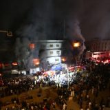 U požaru u tržnom centru u Pakistanu, šestoro poginulo 7
