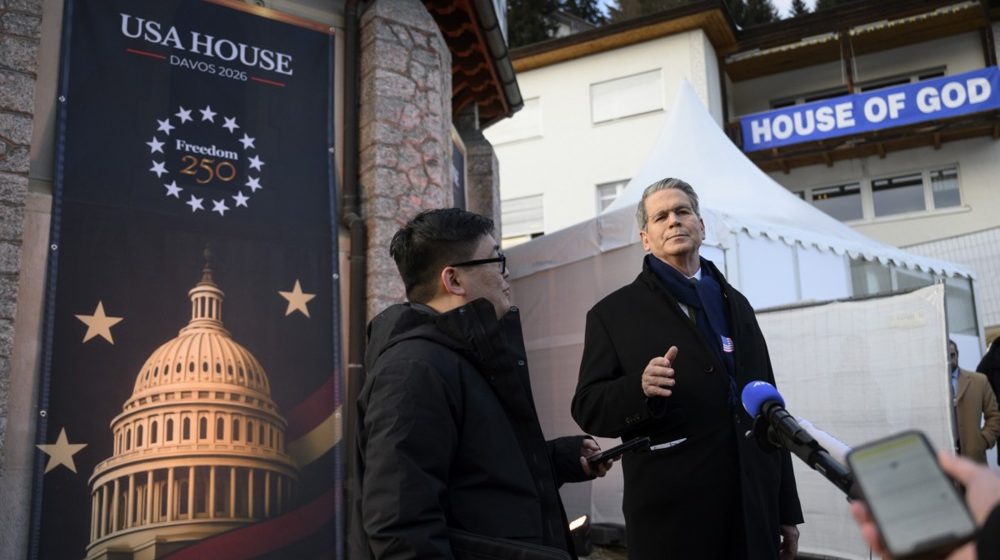 "Rasti, bebo, rasti": Šta je Trampov ministar poručio Evropljanima u Davosu? 9