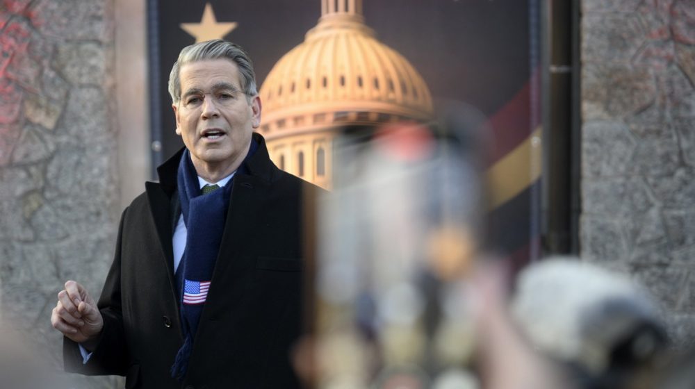 "Odnosi SAD i Evrope nikada nisu bili bliži": Američki ministar finansija na marginama sastanka u Davosu 9