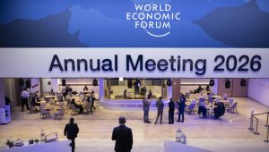 Počeo Forum u Davosu, Tramp glavna zvezda: "Smeju mu se i u isto vreme dodvoravaju" 7