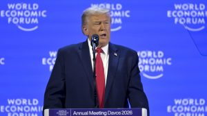 Tramp u Davosu pozdravio 'nekoliko neprijatelja': "Tražimo hitne pregovore o kupovini Grenlanda, nećemo upotrebiti silu" 2