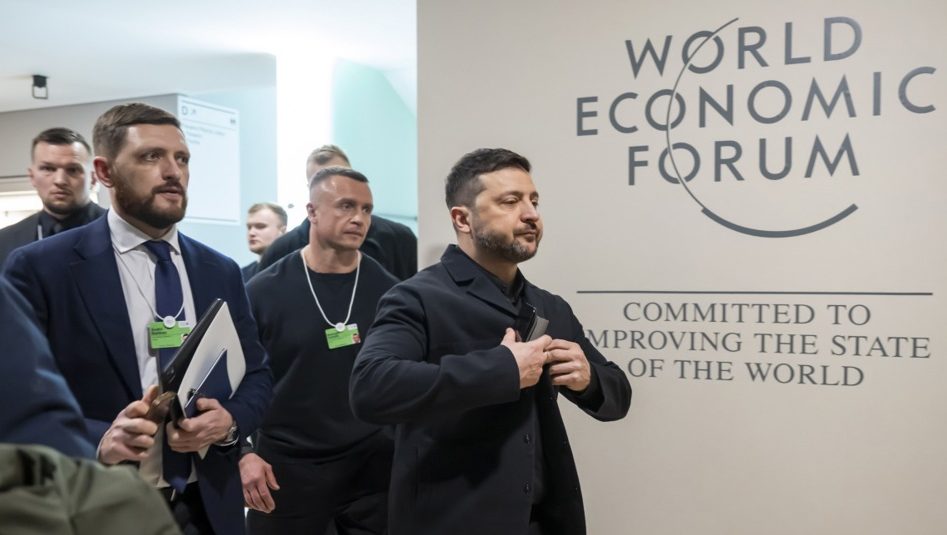 (VIDEO) Nakon sastanka sa Trampom, Zelenski se obratio u Davosu, kritikovao Evropu: "Svi su skrenuli pažnju na Grenland" 2