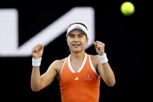 Čudo od deteta: Iva Jović (18) srušila osmu teniserku sveta na Australijan openu 19 Iva Jović