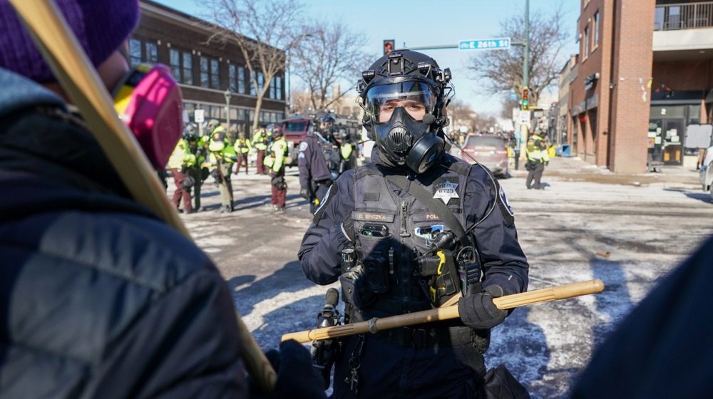 Identifikovan muškarac ubijen u Mineapolisu: 37-ogodišnji medicinski radnik i državljanin SAD 10