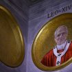 Mozaik sa likom pape Lava XIV zasijao van zidina bazilike Svetog Pavla 6