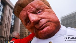 "Za radikalno desne populiste u Evropi Tramp je sve više teret": Kolumnista Gardijana pojašnjava i zašto 5