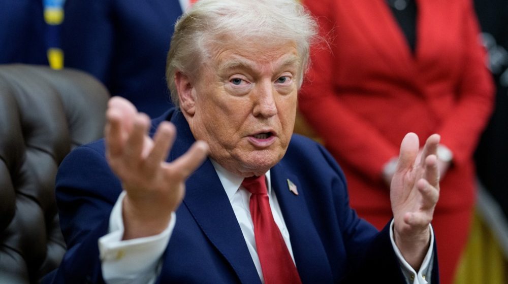 Moć i tragedija: Šta smo naučili iz Trampovog divljeg januara 9