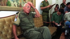 Umro Filip Morilon: Francuski general koji je mogao spasiti Srebrenicu a nije 1