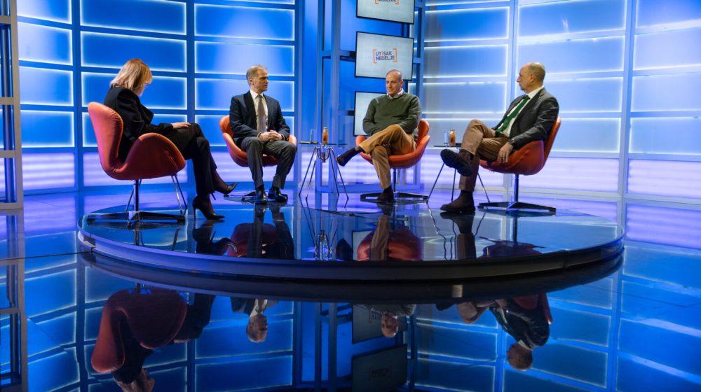 Gosti „Utiska nedelje“: "Za Vučića, evropski put Srbije podrazumeva da nikad tamo ne stigne" 11