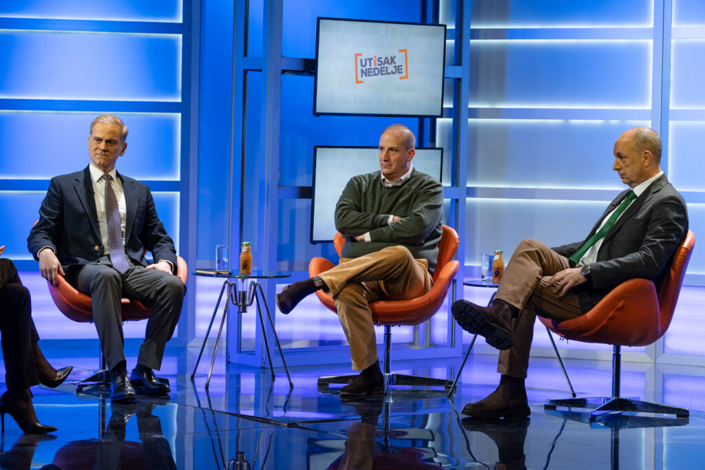 Gosti „Utiska nedelje“: "Za Vučića, evropski put Srbije podrazumeva da nikad tamo ne stigne" 2