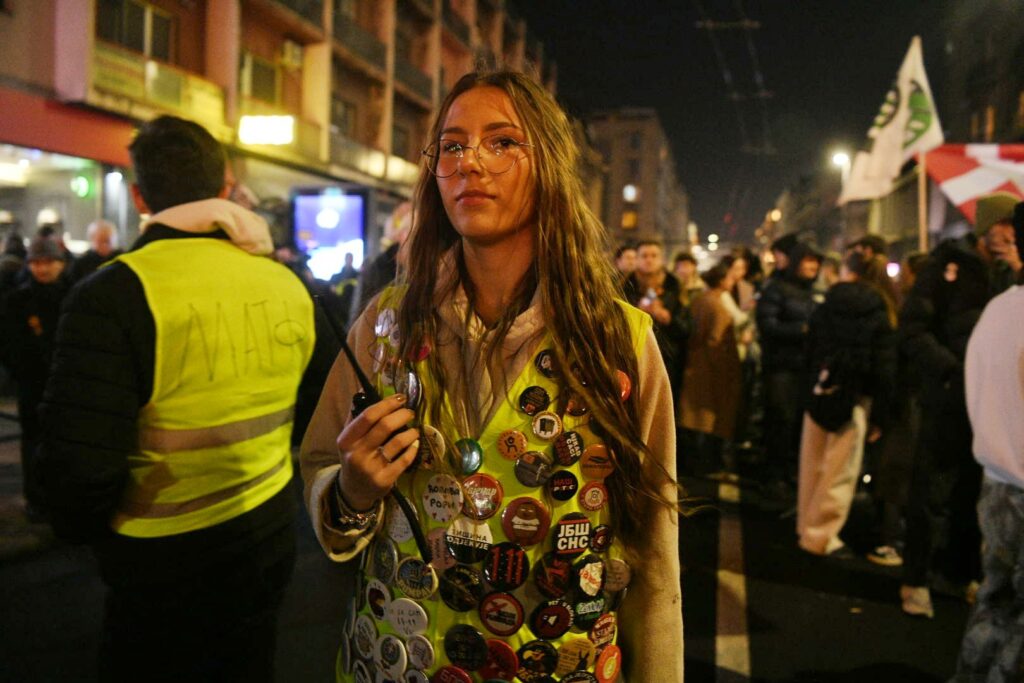 UŽIVO "Odmazda u obrazovanju i dalje traje": Ispred Rektorata protest "Znanje je moć" na koji su pozvali studenti u blokadi (FOTO; VIDEO) 2 UŽIVO "Odmazda u obrazovanju i dalje traje": Ispred Rektorata protest "Znanje je moć" na koji su pozvali studenti u blokadi (FOTO; VIDEO) 2