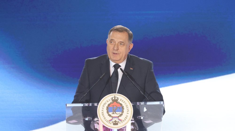 Taktički uzdržan 9. januar: Dodik mora da balansira između nacionalizma i američkog stiska 10
