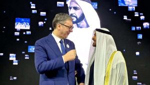Oglasio se Vučić video porukom iz UAE: "Pogledajte Abu Dabi..." 33