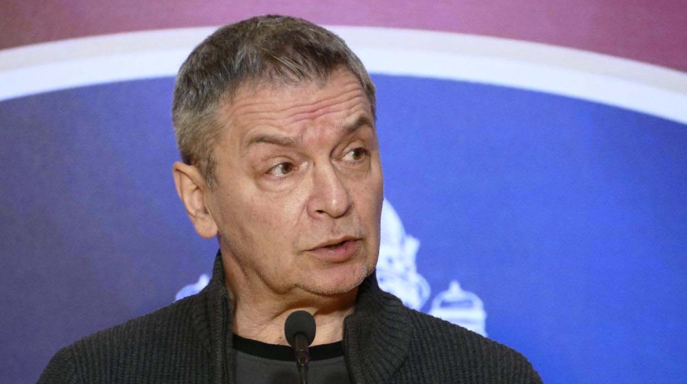 "Vreme nam curi, Vučić neće pasti bez dogovora opozicije i studenata": Ćuta o problemima uoči izbora 1