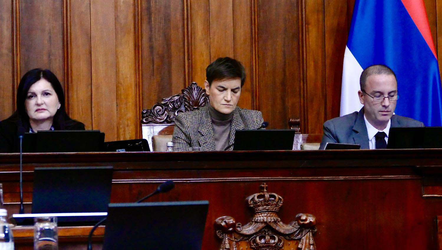 Janjić i Brnabić u raspravi oko puta u Estoniju 2