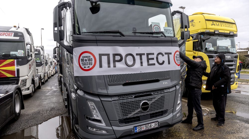 Kamiondžije blokirale granične prelaze: Prvi zahtev da pregovori sa EU počnu 1