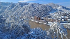 Lozica sedam dana bez struje zbog snega, vanredna situacija u 15 srpskih opština 2