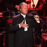 Dve žene optužile Hulija Iglesijasa za seksualno zlostavljanje 4