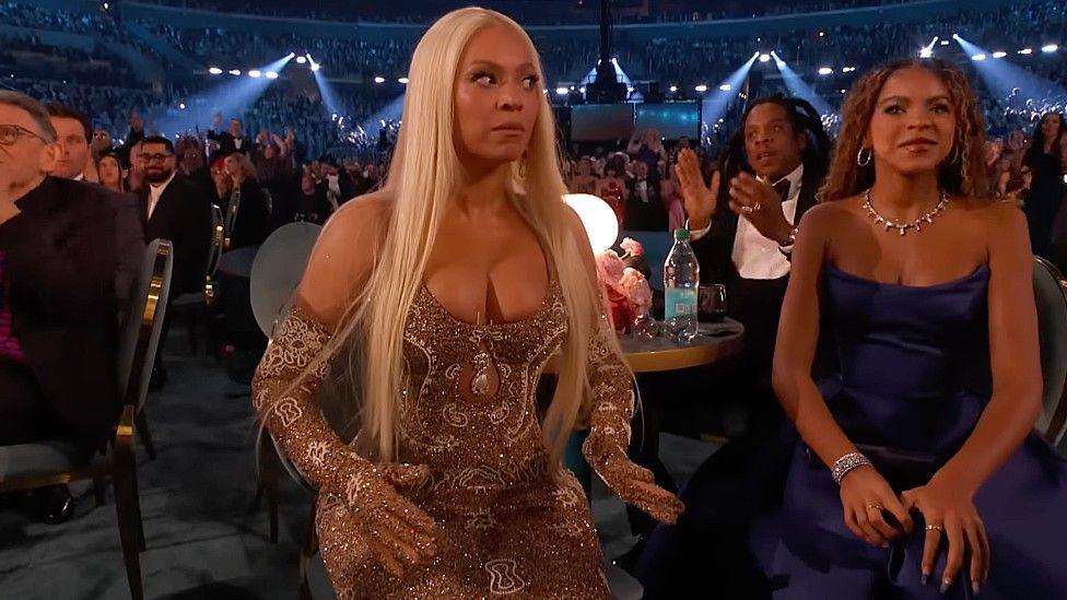 Bijonse, Labubu i reklama za džins Sidni Svini: 10 viralnih trenutaka koji su obeležili 2025. 5