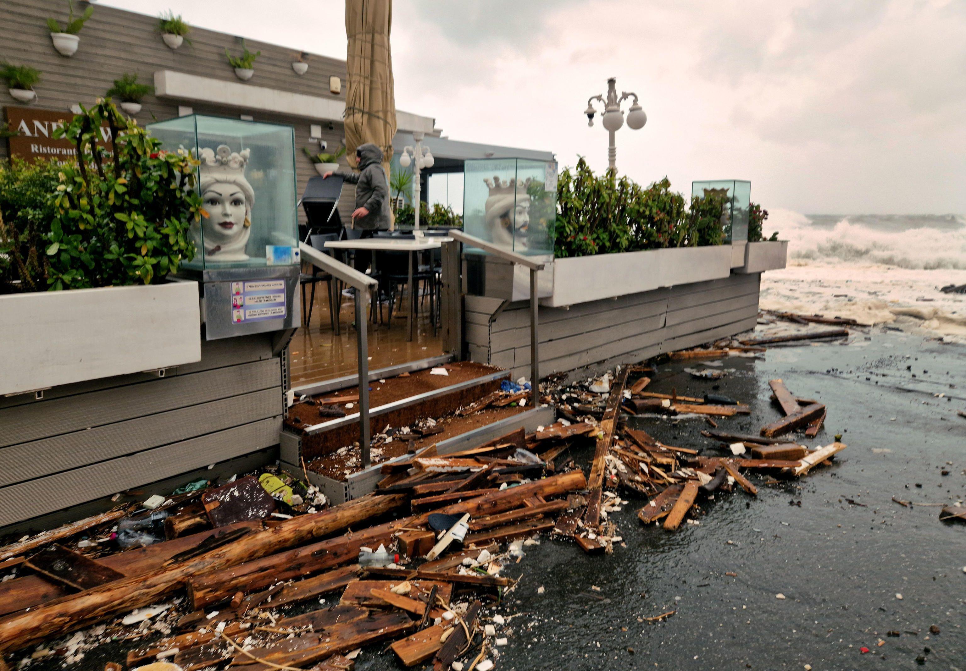 nevreme na siciliji, oluja na siciliji, oluja hari pogodila siciliju