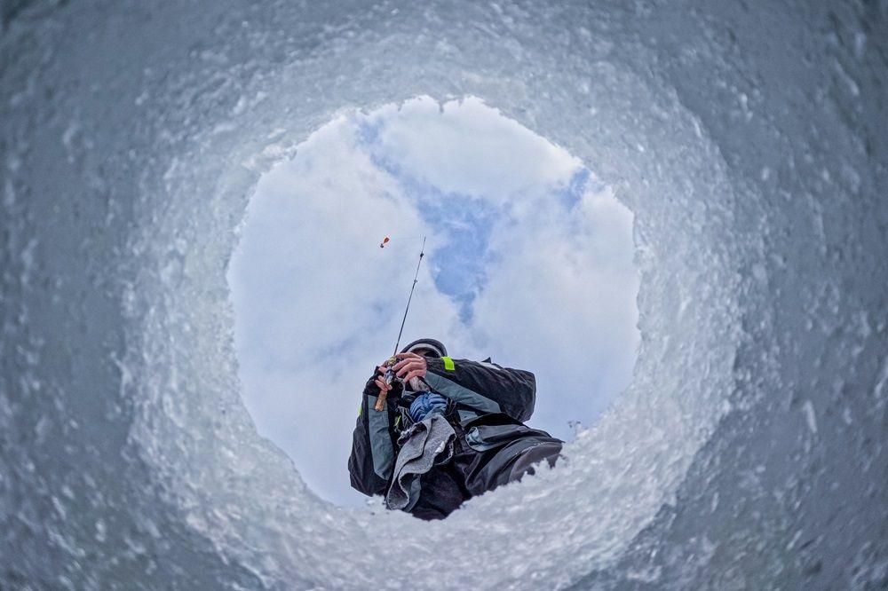 pecanje u poljskoj, pecanje u ledu u poljskoj