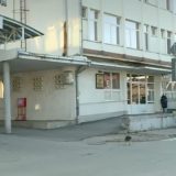 Opšta bolnica Ćuprija tvrdi da od jutros Služba ginekologije i akušerstva radi u punom kapacitetu, nakon vesti da je porodilište zatvoreno 6