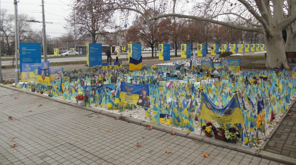 NA LICU MESTA Rat u Zaporožju: Dok čekam autobus, nedaleko od stanice, dron udara u bager i ubija vozača 9