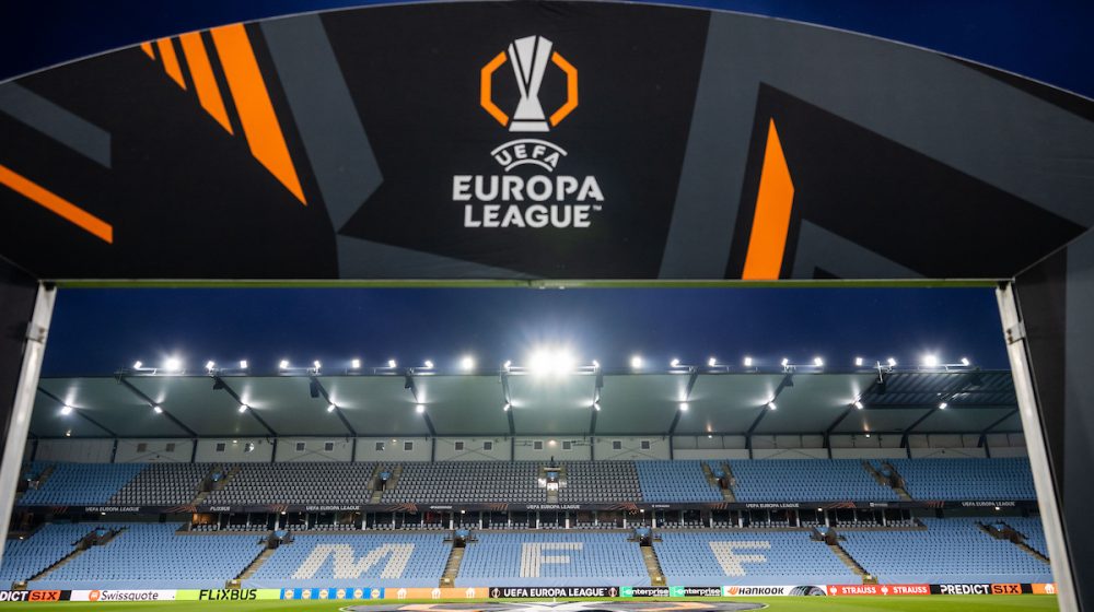 Bivši trener crveno-belih došao na meč sa Malme - Crvena zvezda (FOTO) 7