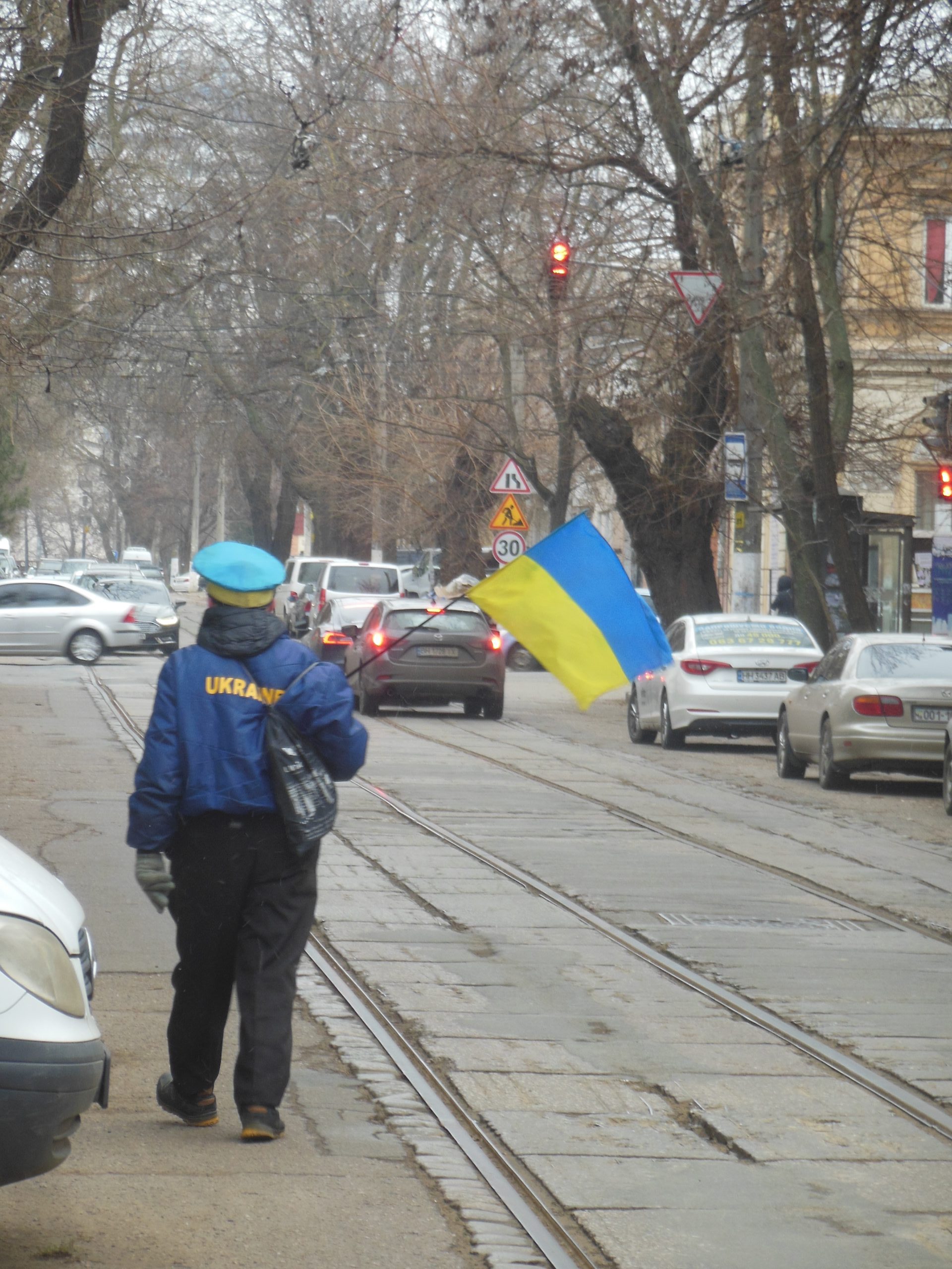 NA LICU MESTA "Rusi nam šalju dronove - eksplozije i sirene do 4 ujutru": Ovako su Ukrajinci u Odesi proveli Novu godinu 3 NA LICU MESTA "Rusi nam šalju dronove - eksplozije i sirene do 4 ujutru": Ovako su Ukrajinci u Odesi proveli Novu godinu 3