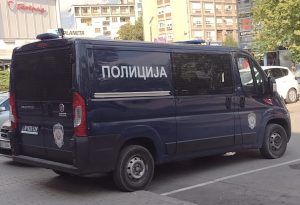 MUP: Uhapšen zbog paljenja vozila 2