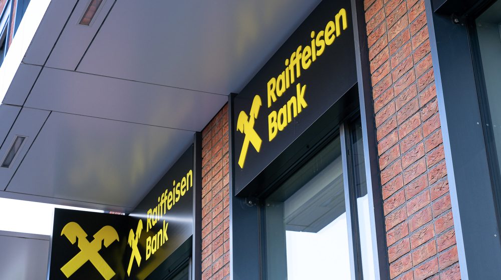 Raiffeisen i u 2026. ima specijalnu akciju – 3.000 dinara za otvaranje iRačuna i 5.000 za prenos zarade 10