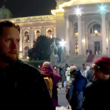 U toku protest ispred Skupštine: Vršiti pritisak uvek i konstantno 2